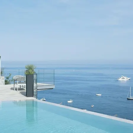 Bed & Breakfast Capo Torre & 4*