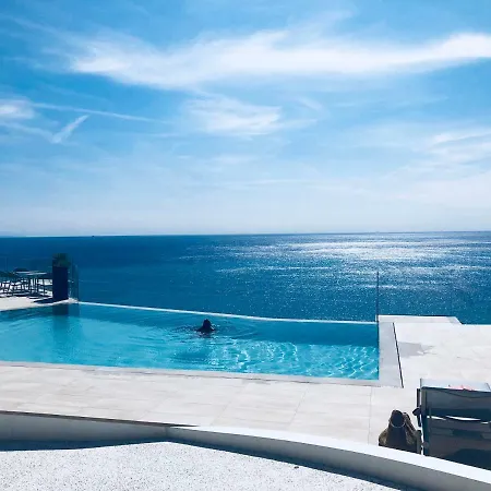 Capo Torre & Bed & Breakfast Albisola Superiore