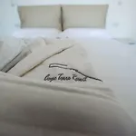 Alojamento de Acomodação e Pequeno-almoço Capo Torre &