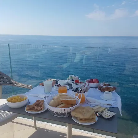 Capo Torre & Bed & Breakfast